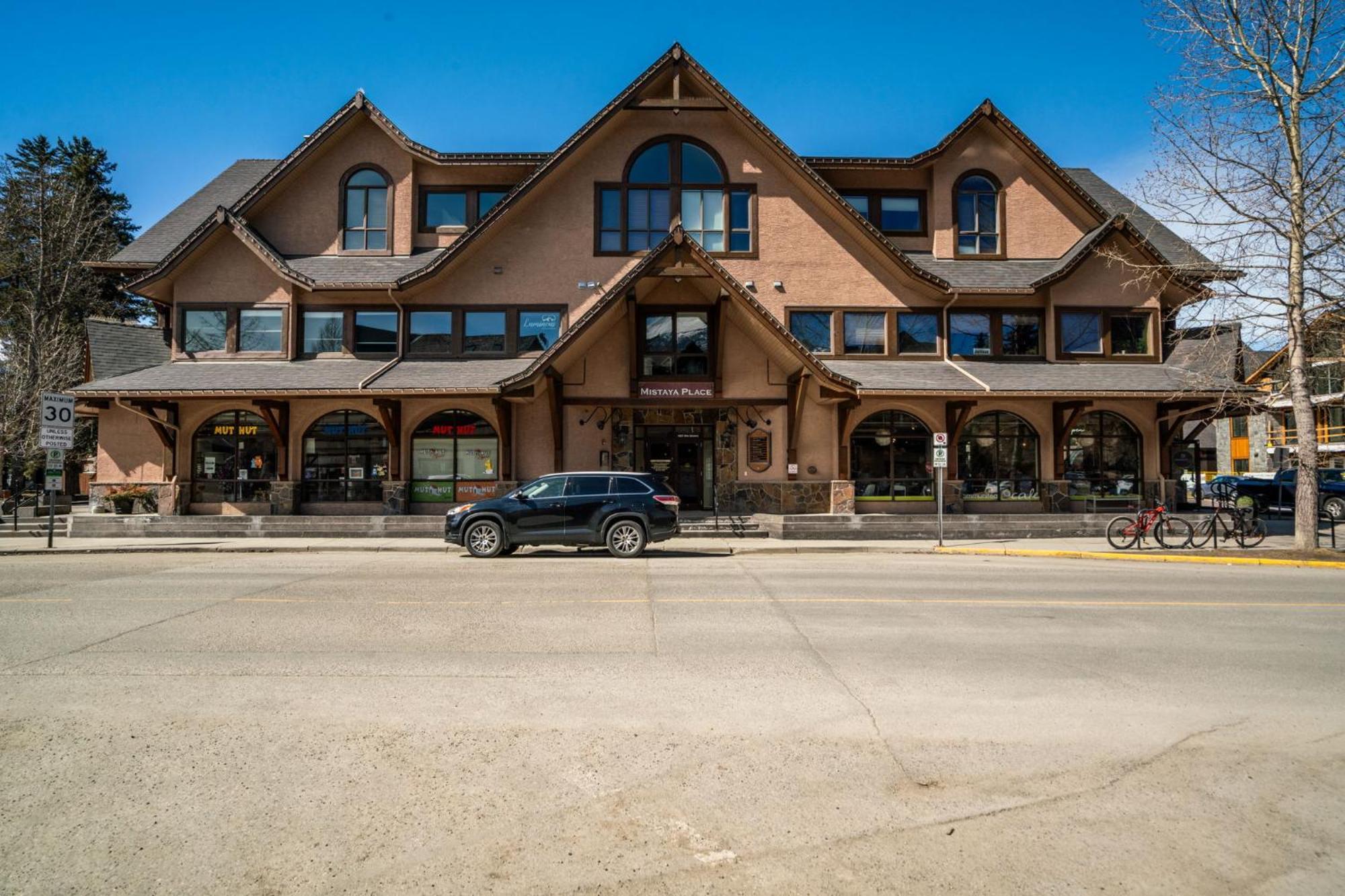 Cascade Penthouse By Canadian Rockies Vacation Rentals Canmore Exterior foto