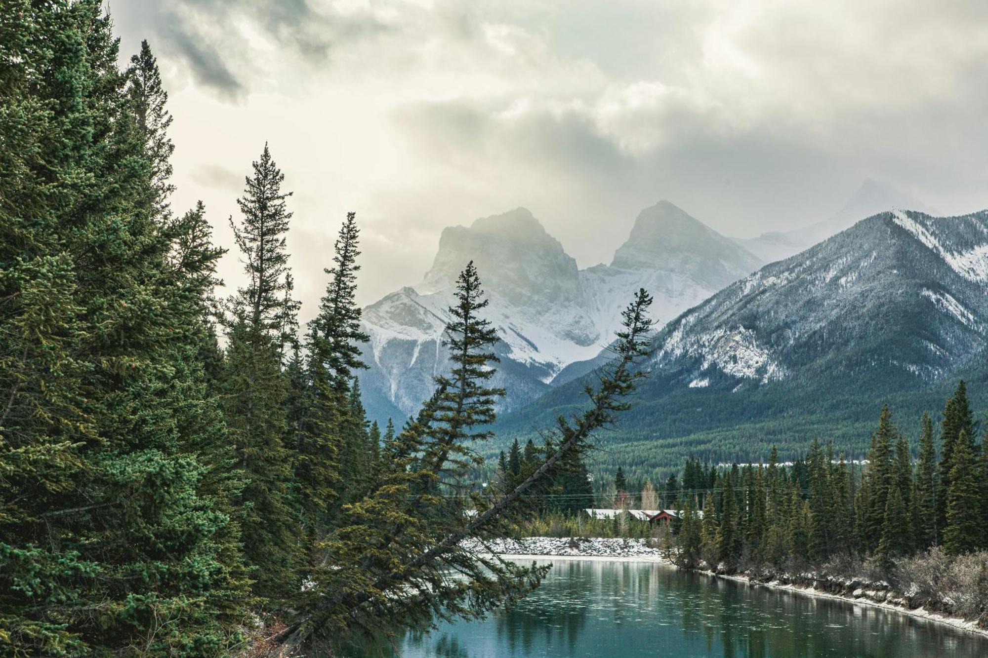 Cascade Penthouse By Canadian Rockies Vacation Rentals Canmore Exterior foto